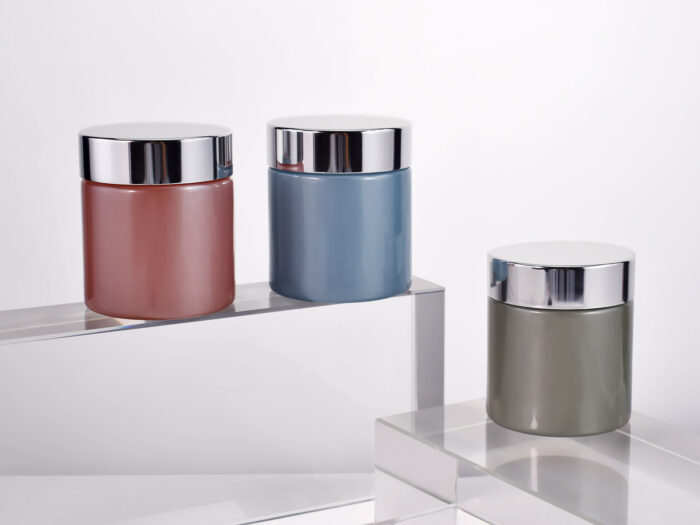Plastic jar Cap With Aluminum Shell For Cosmetic & Skincare