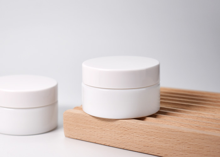30ml milk white glass cosmetic jars supply and wholesale