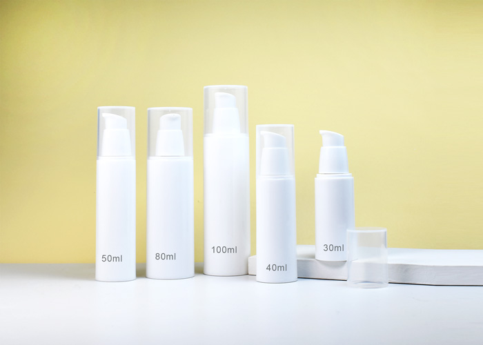 PCR airless pump bottle as sustainable cosmetic packaging for wholesale & custom packaging design