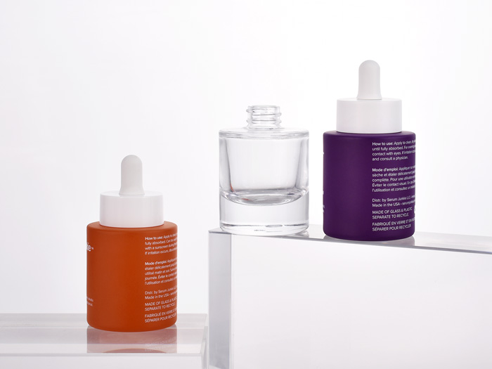 Wide double-wall cosmetic dropper cap designed for dispensing beauty oils in skincare, haircare, and body care. High-quality materials with customizable options