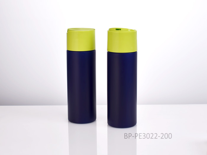 200ml squeeze bottle in dark blue, paired with green wide disc cap, as packaging solutions for dispensing gels and lotions, wholesale available and customizable