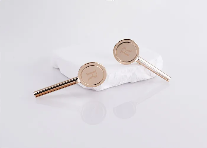 luxury metal cosmetic spatula for beauty brands to custom design