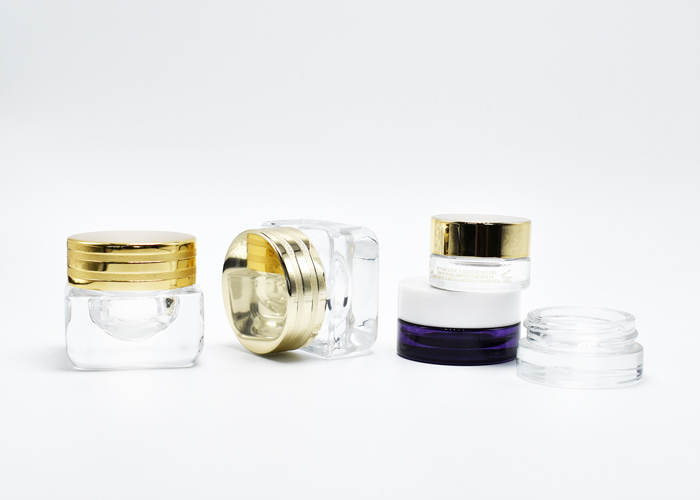 difference between concentrate glass jar and press-and-blow molding glass jars from Rayuen Packaging